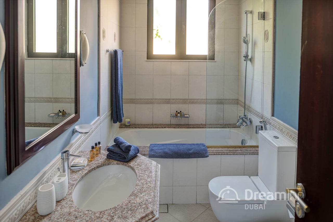 Dream Inn - Luxury Palm Beach Villa ดูไบ ภายนอก รูปภาพ